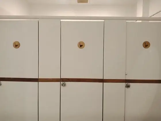 6-Bed Mixed Dormitory