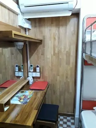 Tek Büyük Yataklı Oda, Ortak Banyo