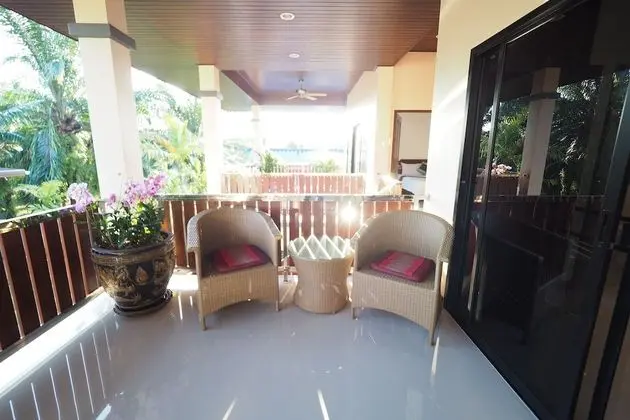 Standard Oda, Balkon, Bahçe Manzaralı