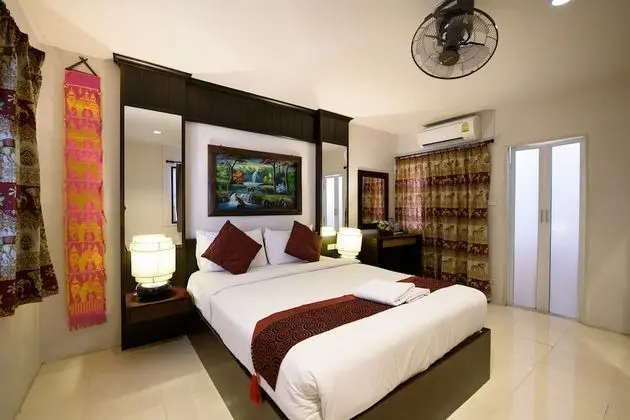 Double upper 4th floor