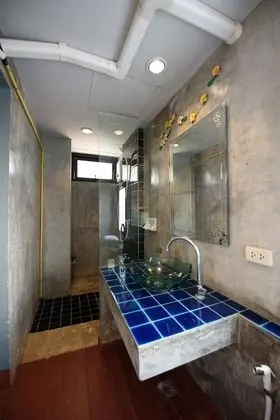 Double upper 4th floor