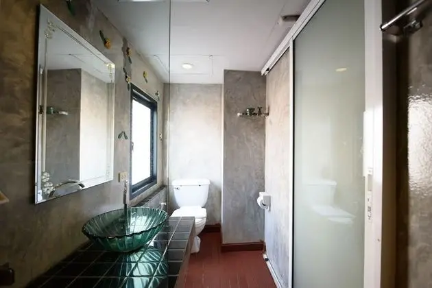 Double upper 4th floor