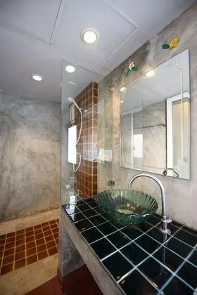 Double upper 4th floor