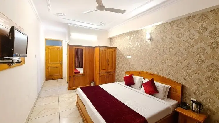 Superior Room with Balcony