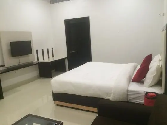 Deluxe Tek Büyük Yataklı Oda, Şehir Manzaralı