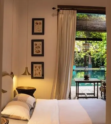 Shell Room, Hot Tub, Pool View