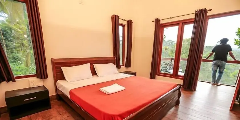 Comfort Tek Büyük Yataklı Oda