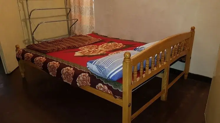 Tek Büyük Yataklı Oda, Sigara İçilmez, Bahçe Manzaralı