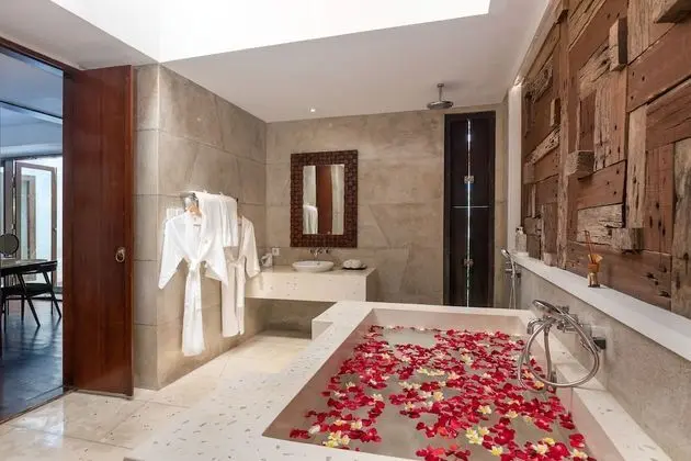 Luxury Villa, 2 Yatak Odası (The Chand's Dua)