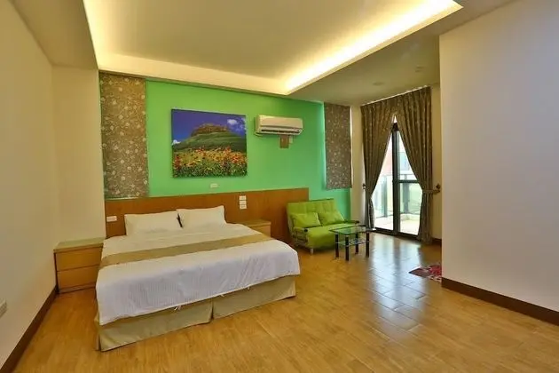 Deluxe Tek Büyük Yataklı Oda