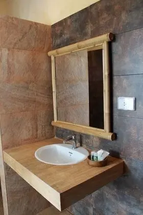 Deluxe Room with Spa Bath