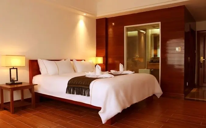 Deluxe Oda, 1 En Büyük (King) Boy Yatak, Balkon