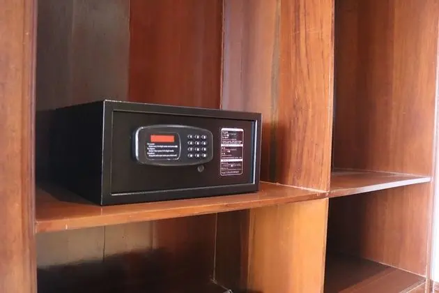 Deluxe Oda, 1 En Büyük (King) Boy Yatak, Balkon