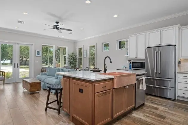 Ev, Birden Çok Yatak, Veranda, Havuz Manzaralı