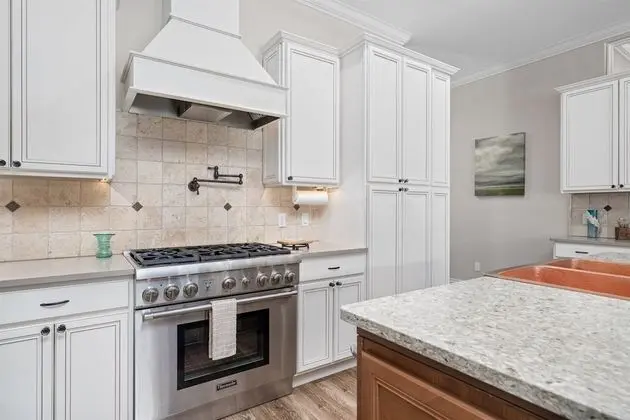 Ev, Birden Çok Yatak, Veranda, Havuz Manzaralı