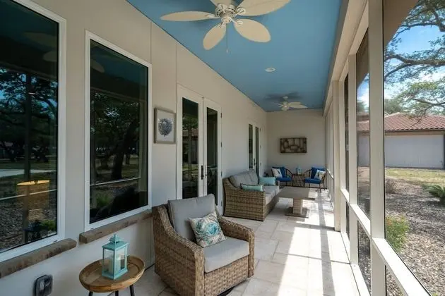 Ev, Birden Çok Yatak, Veranda, Havuz Manzaralı