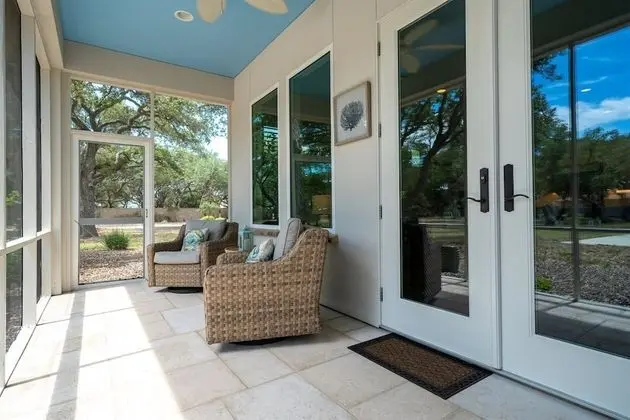 Ev, Birden Çok Yatak, Veranda, Havuz Manzaralı