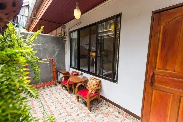 Superior House Twin Bed with Terace