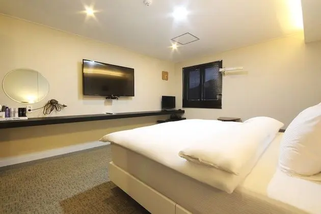 Oda (Deluxe-Breakfast (Cesco quarantine/Ne)