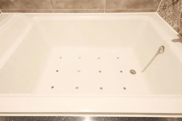 Oda (Deluxe-Breakfast (Cesco quarantine/Ne)