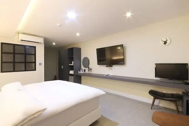 Oda (Deluxe-Breakfast (Cesco quarantine/Ne)