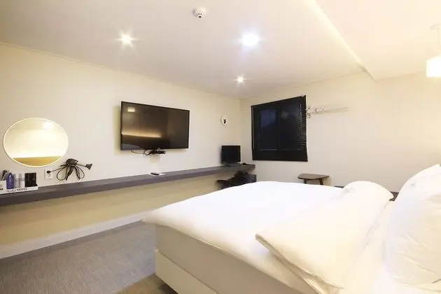 Oda (Deluxe-Breakfast (Cesco quarantine/Ne)