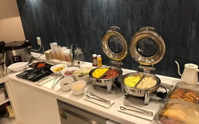 Oda (Deluxe-Breakfast (Cesco quarantine/Ne)