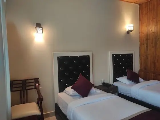 Deluxe Stüdyo, 1 En Büyük (King) Boy Yatak