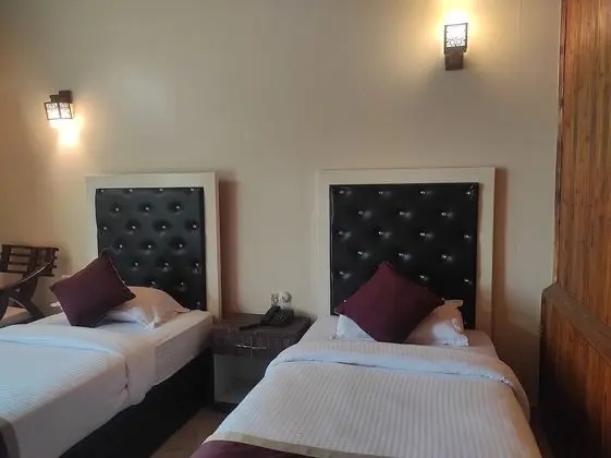 Deluxe Stüdyo, 1 En Büyük (King) Boy Yatak