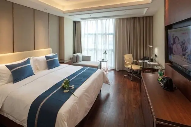 Business Tek Büyük Yataklı Oda