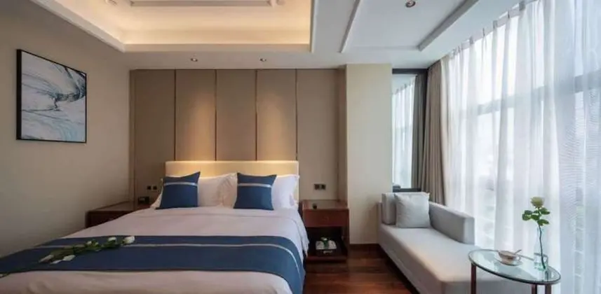 Business Tek Büyük Yataklı Oda