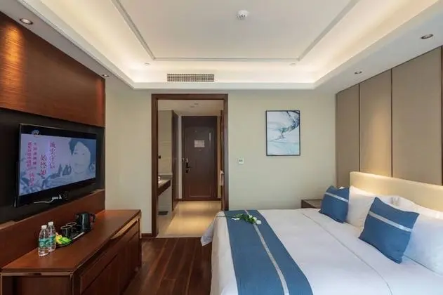 Business Tek Büyük Yataklı Oda