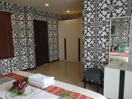 4-Bedroom Family Villa