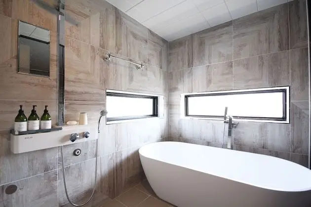 Oda (VVIP 385 (Air Purifier Netflix Availa)