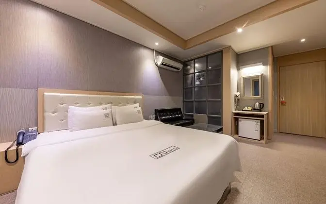 Oda (VIP (outdoor terrace))