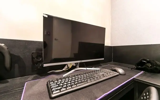 Oda (Standard B (Netflix & Disney Plus ava)