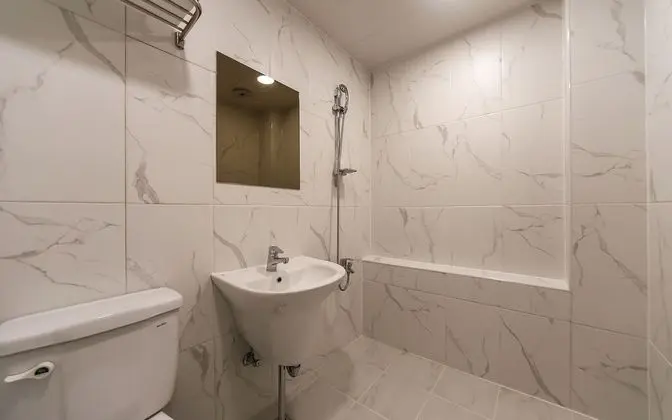 Oda (Standard B (Netflix & Disney Plus ava)