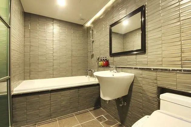 Oda (Deluxe (Netflix))