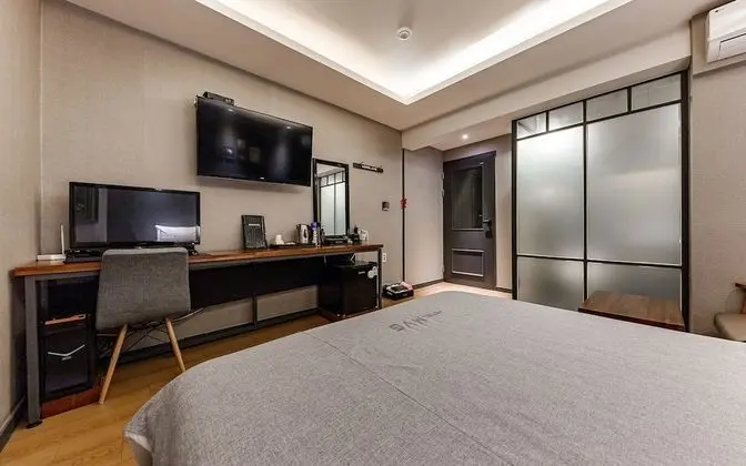 Oda (Deluxe (Netflix))