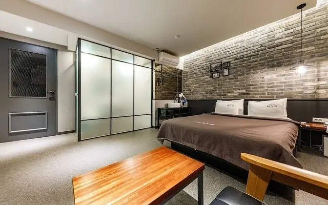 Oda (Deluxe (Netflix))