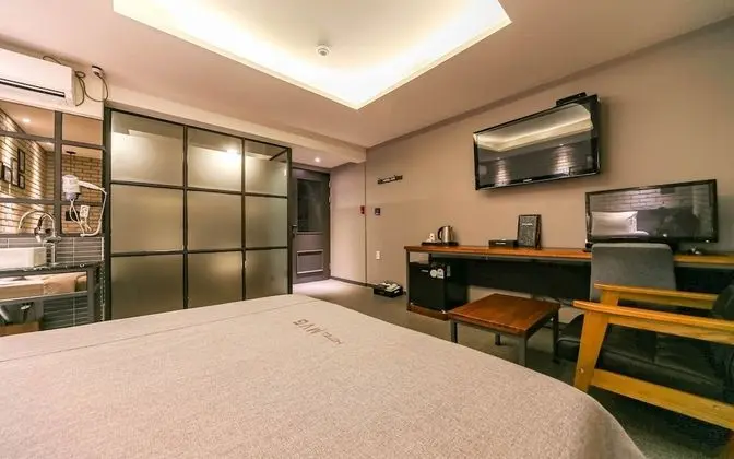 Oda (Deluxe (Netflix))