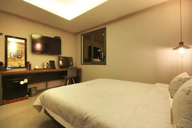 Oda (Deluxe (Netflix))