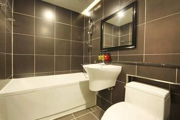 Oda (Deluxe (Netflix))