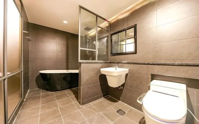 Oda (VIP (Netflix viewing available))