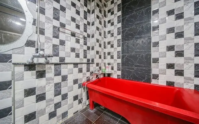 Oda (VIP Business Room (3 Bed (King Double)