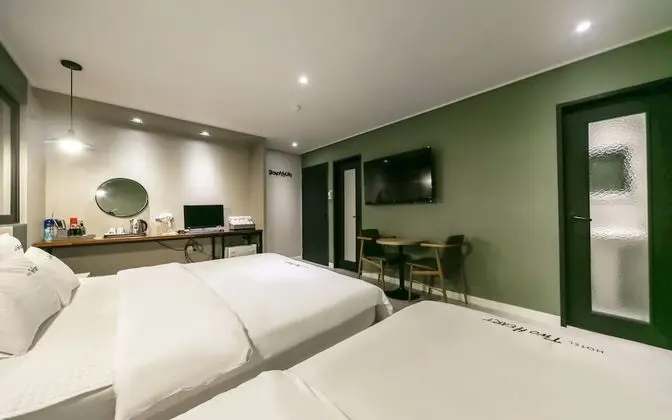 Oda (Premium (Netflix YouTube Available Tw)