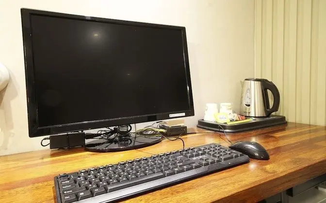 Oda (Premium (Netflix YouTube Available Tw)