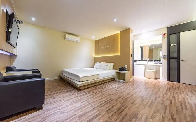 Oda (Special (Styler Netflix Available PC))