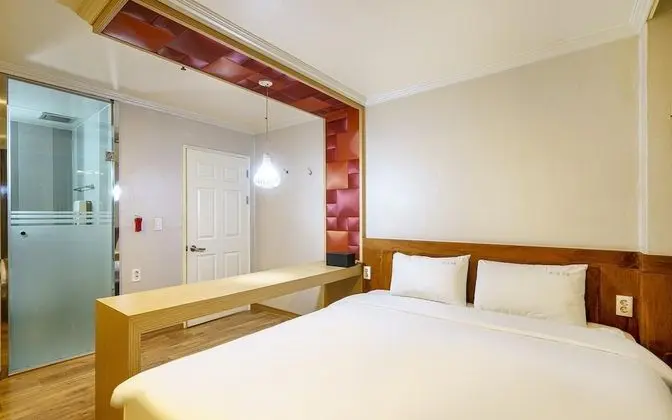 Oda (Open Special-Standard (Free Breakfast)