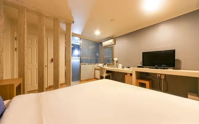 Oda (Open Special-Standard (Free Breakfast)